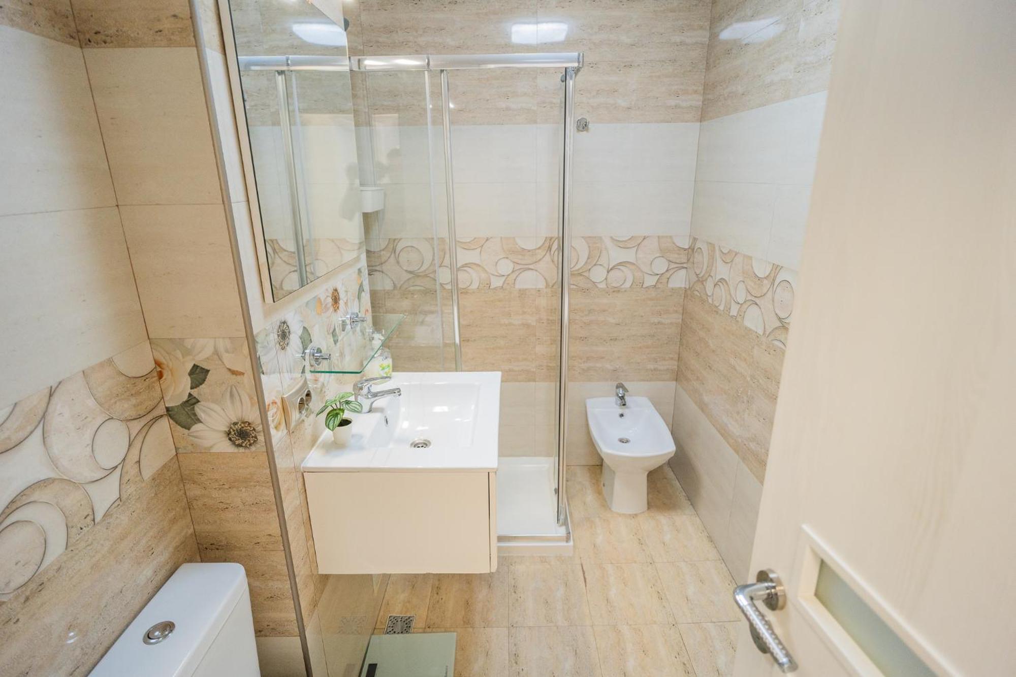 شقة Luxury 2Br On Decebal Avenue بوخارست المظهر الخارجي الصورة