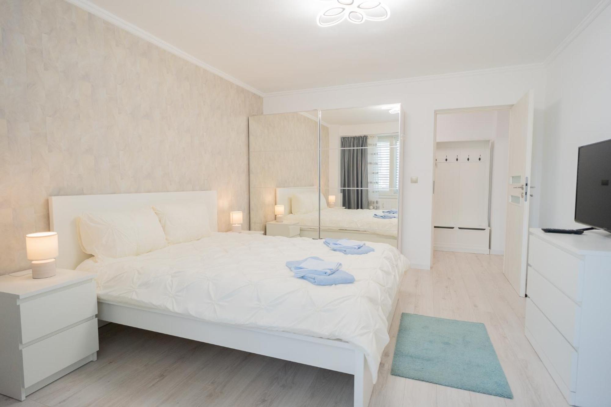 شقة Luxury 2Br On Decebal Avenue بوخارست المظهر الخارجي الصورة